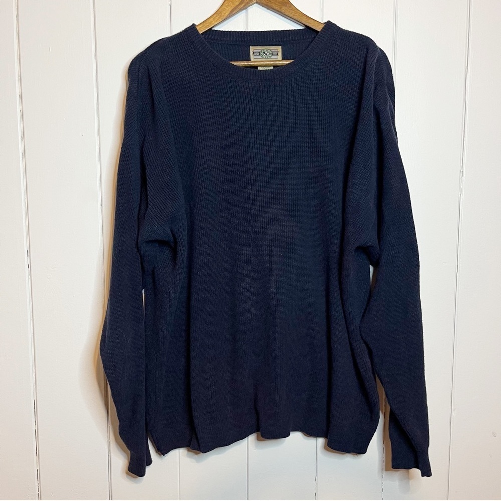 Canyon Creek Navy Blue Knit Crew Neck. Size Large.